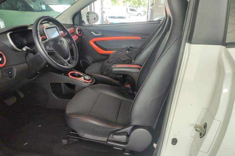 Used Chery QQ Little Ant 2019 4-Seater Smart Edition 30.6 kWh Left Front Seat