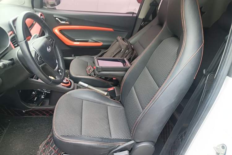 Used Chery QQ Little Ant 2019 4-Seater Smart Edition 35 kWh Left Front Seat