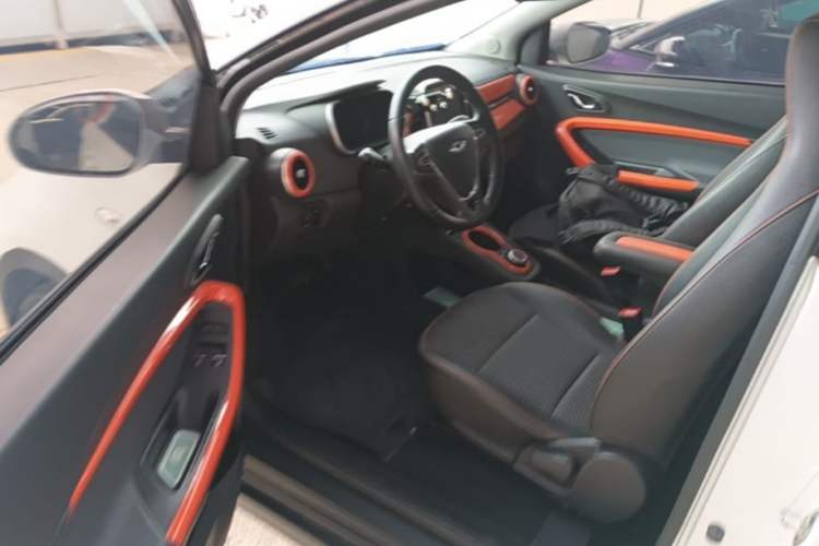 Used Chery QQ Little Ant 2019 4-Seater Smart Edition 35 kWh Left Front Seat