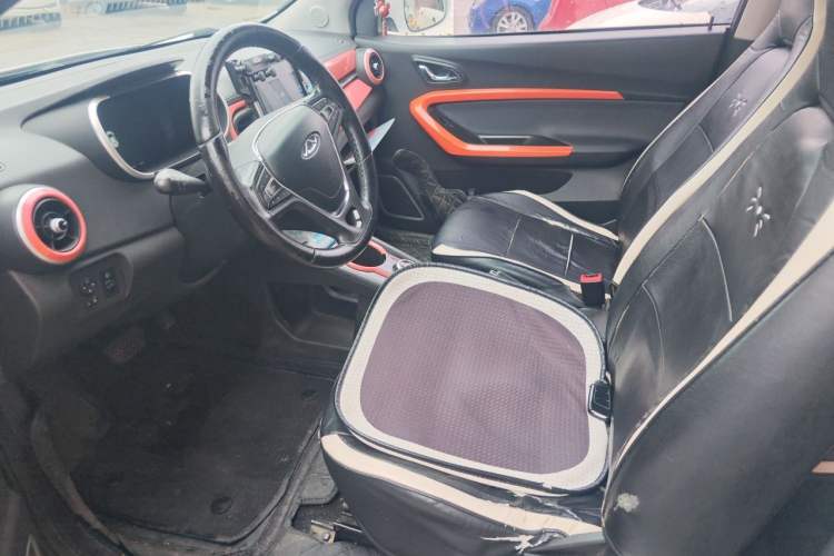 Used Chery QQ Little Ant 2019 4-Seater Smart Edition 35 kWh Left Front Seat