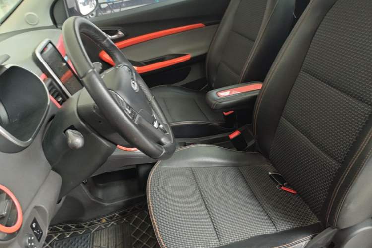 Used Chery QQ Little Ant 2019 4-Seater Smart Luxe Version 30.6 kWh Left Front Seat