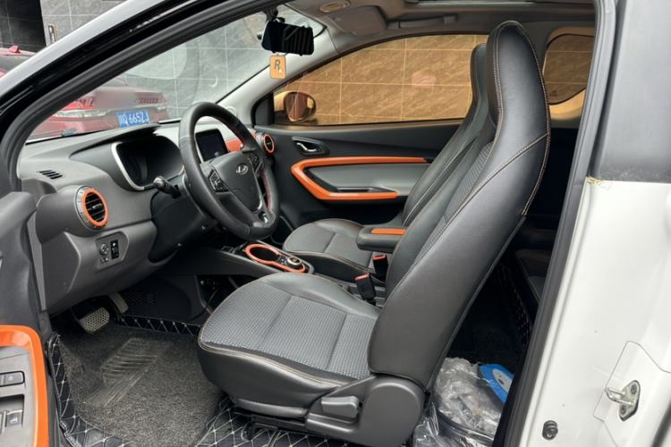 Used Chery QQ Little Ant 2019 4-Seater Smart Edition 35 kWh Left Front Seat