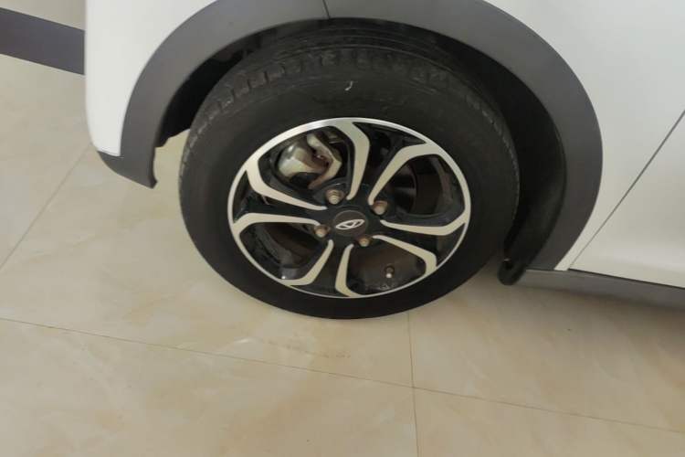 Used Chery QQ Little Ant 2019 4-Seater Smart Edition 30.6 kWh Left Front Wheel Hub