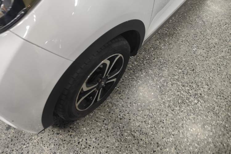 Used Chery QQ Little Ant 2019 4-Seater Smart Luxe Version 30.6 kWh Left Front Wheel Hub