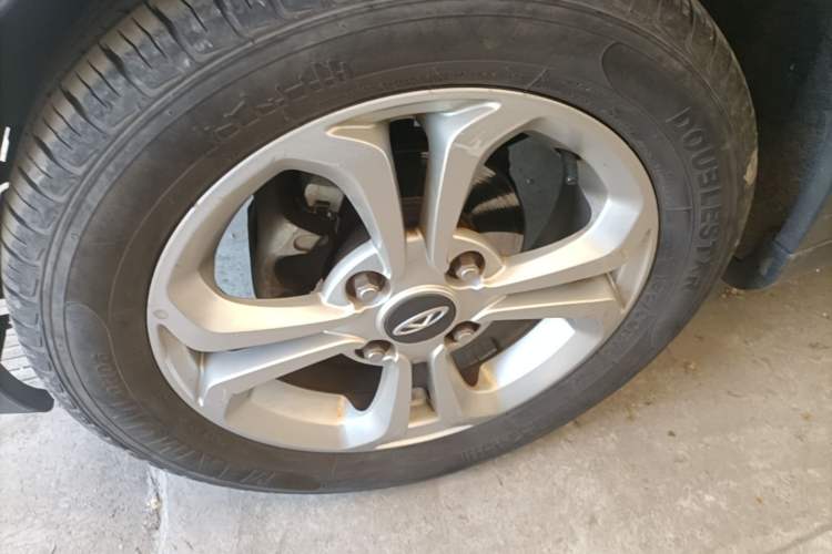 Used Chery QQ Little Ant 2019 4-Seater Smart Edition 30.6 kWh Left Front Wheel Hub
