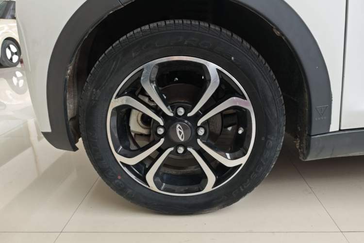 Used Chery QQ Little Ant 2019 4-Seater Smart Luxe Version 30.6 kWh Left Front Wheel Hub