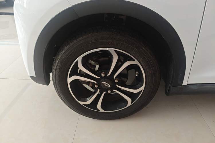 Used Chery QQ Little Ant 2019 4-Seater Smart Edition 30.6 kWh Left Front Wheel Hub