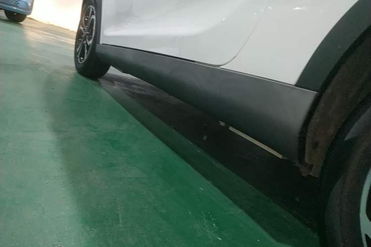 Used Chery QQ Little Ant 2019 4-Seater Smart Edition 35 kWh Left Side Sill