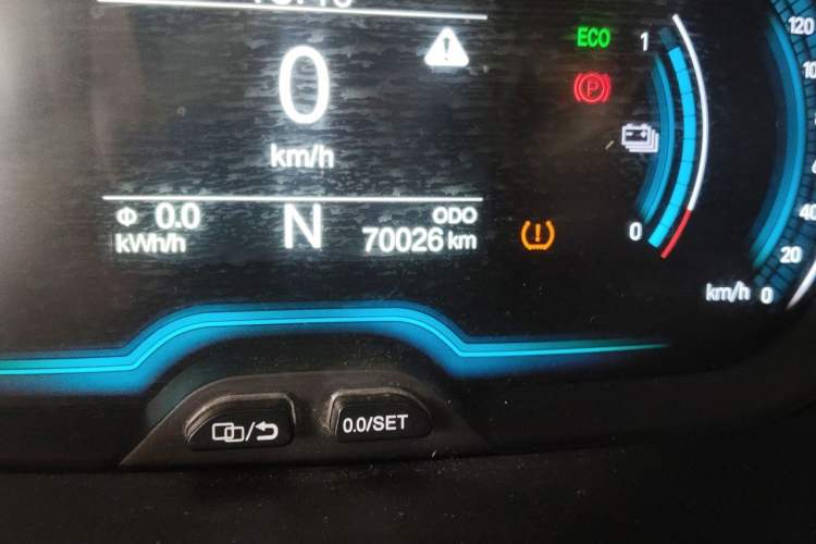 Used Chery QQ Little Ant 2019 4-Seater Smart Edition 35 kWh Odometer Close Up