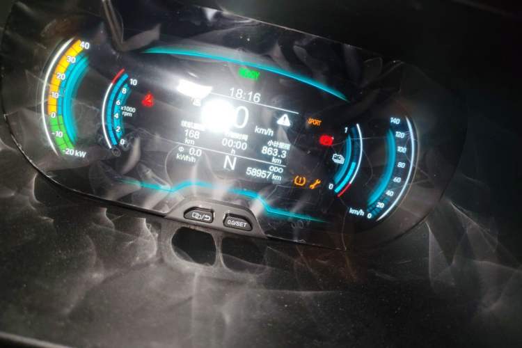 Used Chery QQ Little Ant 2019 4-Seater Smart Edition 30.6 kWh Odometer Close Up