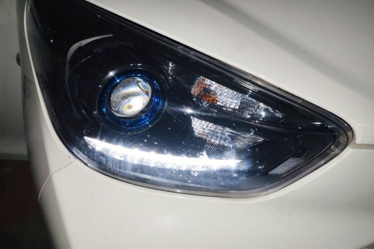 Used Chery QQ Little Ant 2019 4-Seater Smart Edition 30.6 kWh Right Front Headlight