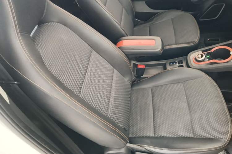 Used Chery QQ Little Ant 2019 4-Seater Smart Edition 30.6 kWh Right Front Seat