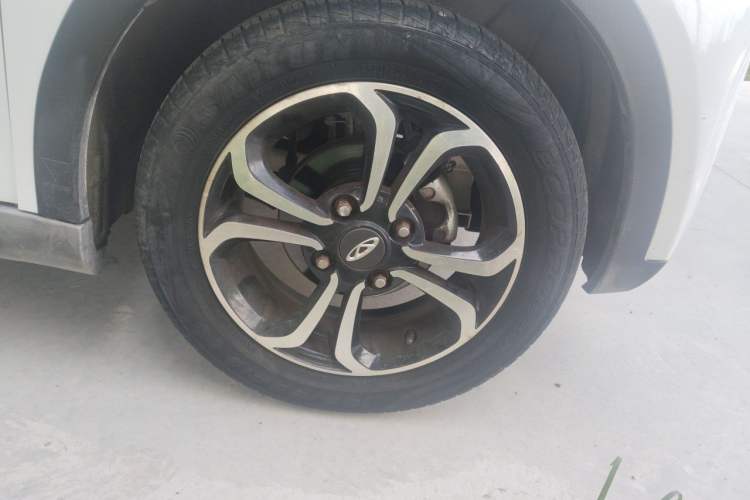 Used Chery QQ Little Ant 2019 4-Seater Smart Edition 30.6 kWh Right Front Wheel Hub