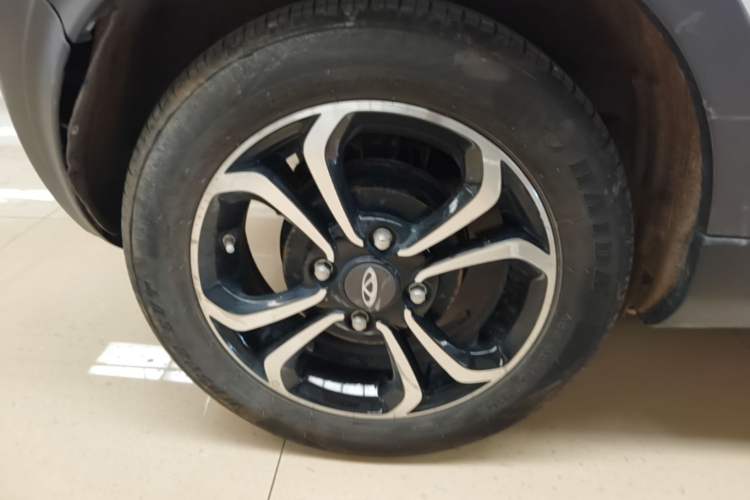Used Chery QQ Little Ant 2019 4-Seater Smart Edition 35 kWh Right Rear Wheel Hub