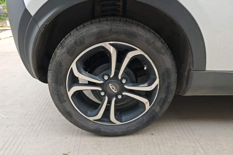 Used Chery QQ Little Ant 2019 4-Seater Smart Edition 35 kWh Right Rear Wheel Hub