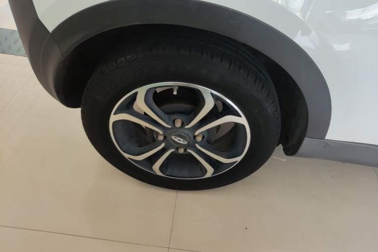 Used Chery QQ Little Ant 2019 4-Seater Smart Edition 30.6 kWh Right Rear Wheel Hub