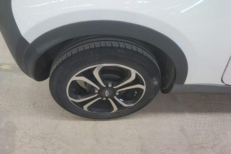 Used Chery QQ Little Ant 2019 4-Seater Smart Edition 30.6 kWh Right Rear Wheel Hub