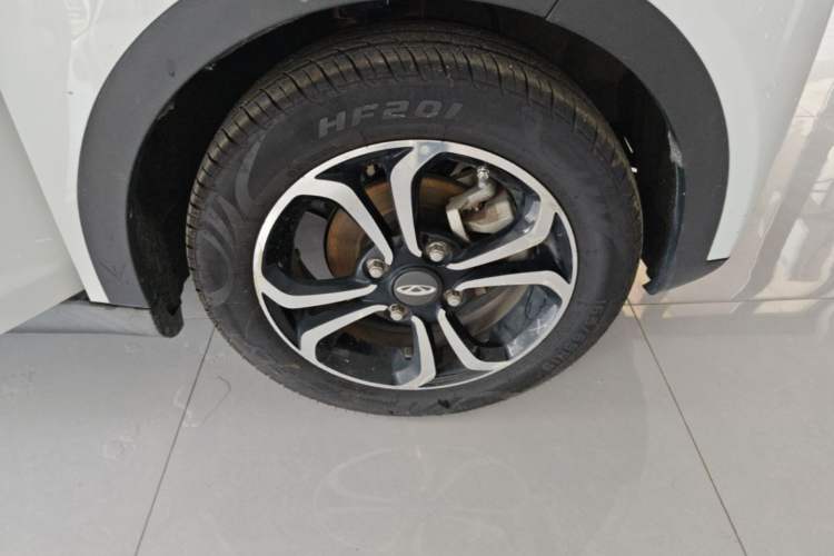 Used Chery QQ Little Ant 2019 4-Seater Smart Edition 35 kWh Right Rear Wheel Hub