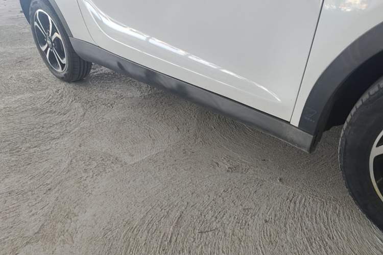 Used Chery QQ Little Ant 2019 4-Seater Smart Edition 35 kWh Right Side Sill