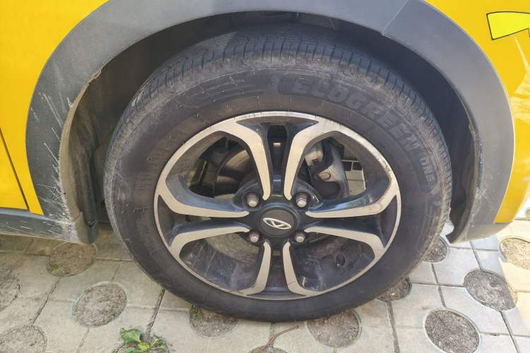 Used Chery QQ Little Ant 2019 4-Seater Smart Edition 35 kWh Right Front Wheel Hub