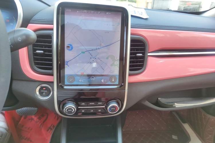 Used Chery QQ Little Ant 2021 200 000 Yuan "Ant Fan" Edition Energized Version NMC Lithium Battery 301 km Audio And AC Panel