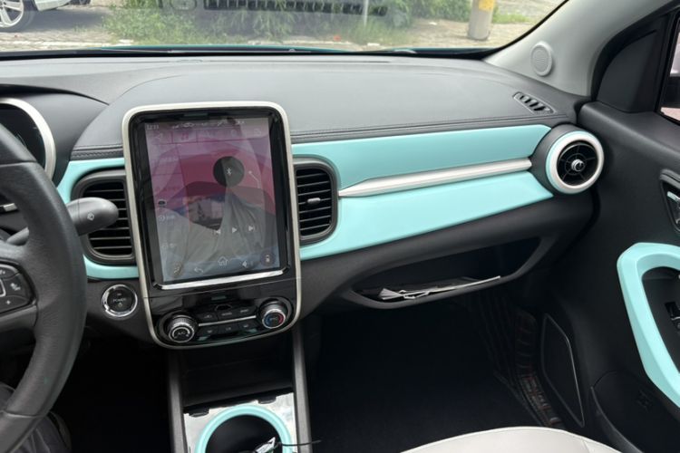 Used Chery QQ Little Ant 2021 200 000 Yuan "Ant Fan" Edition Energized Version NMC Lithium Battery 301 km Audio And AC Panel