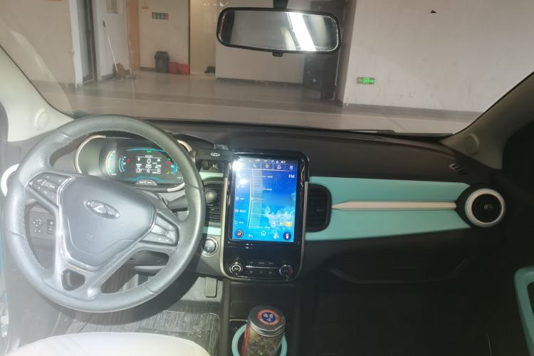 Used Chery QQ Little Ant 2021 150 000 Yuan Ant Fan Edition New Ant Cool Version Lithium Iron Phosphate Center Console