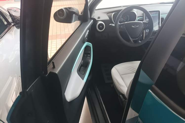 Used Chery QQ Little Ant 2021 150 000 Yuan Ant Fan Edition New Ant Cool Version Lithium Iron Phosphate Driver Seat