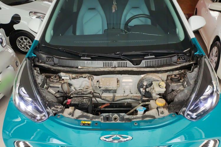Used Chery QQ Little Ant 2021 200 000-Yuan Ant Fan Edition Talent Version NMC Battery 301 km Engine Bay