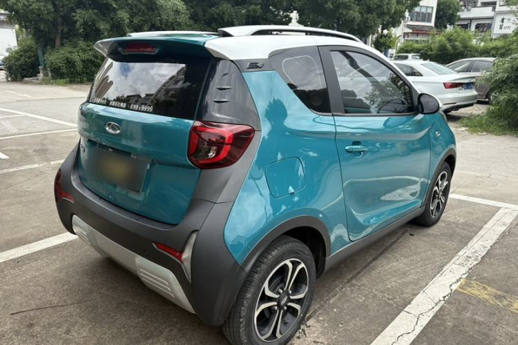 Used Chery QQ Little Ant 2021 200 000 Yuan "Ant Fan" Edition Energized Version NMC Lithium Battery 301 km Exterior 1