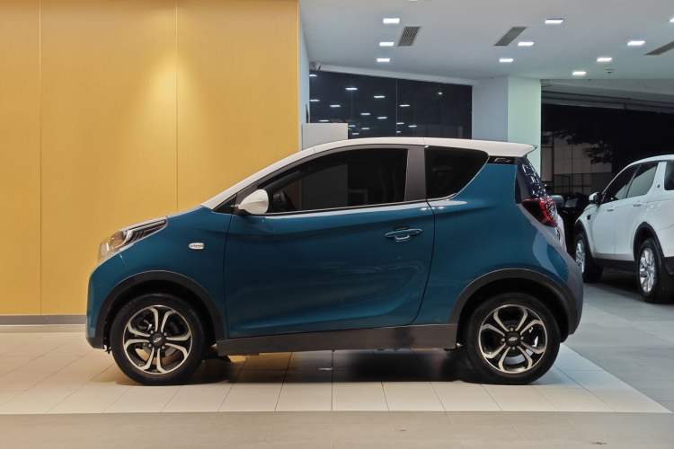Used Chery QQ Little Ant 2021 200 000-Yuan Ant Fan Edition Talent Version NMC Battery 301 km Exterior 11