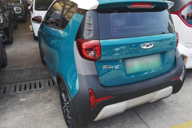 Used Chery QQ Little Ant 2021 150 000 Yuan "Ant Fan" Edition New Ant Cool Version Lithium-Ion Battery Exterior 2
