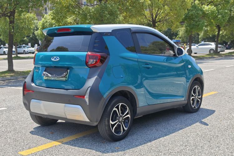 Used Chery QQ Little Ant 2021 150 000 Yuan "Ant Fan" Edition New Ant Cool Version Lithium-Ion Battery Exterior 3