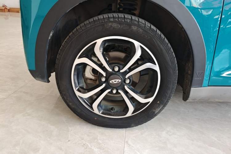 Used Chery QQ Little Ant 2021 200 000 Yuan "Ant Fan" Edition Energized Version NMC Lithium Battery 301 km Exterior 4
