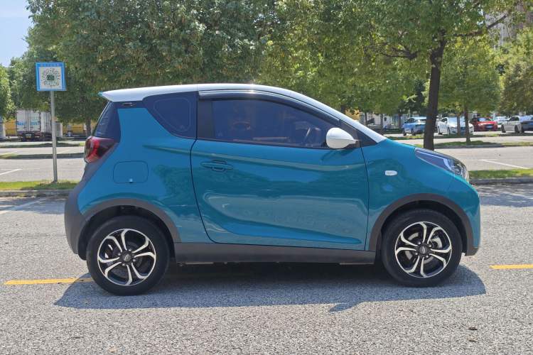 Used Chery QQ Little Ant 2021 150 000 Yuan "Ant Fan" Edition New Ant Cool Version Lithium-Ion Battery Exterior 7