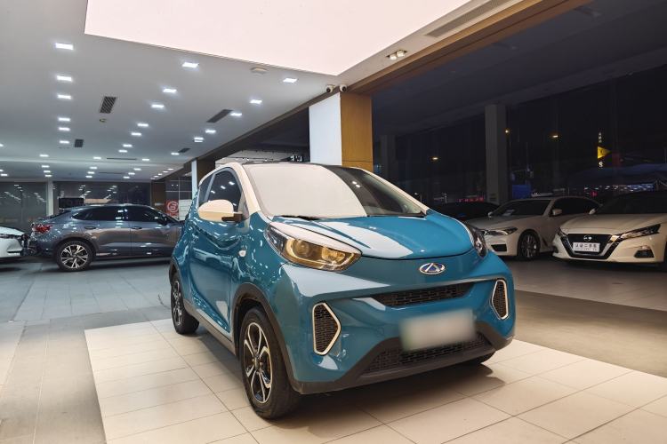 Used Chery QQ Little Ant 2021 200 000-Yuan Ant Fan Edition Talent Version NMC Battery 301 km Exterior 9