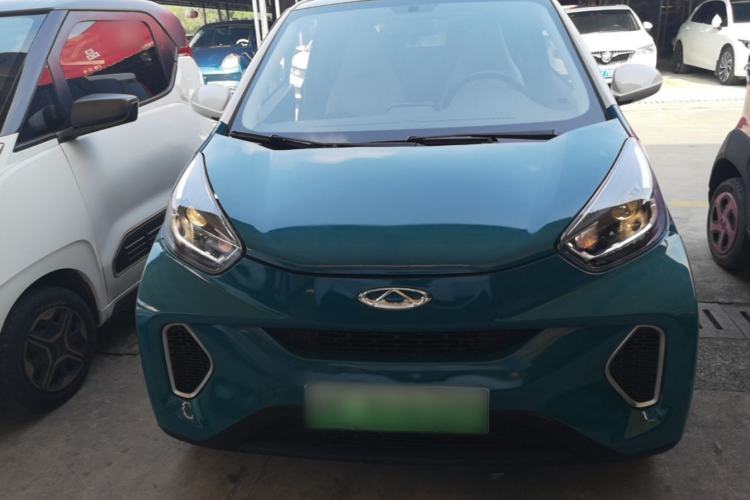 Used Chery QQ Little Ant 2021 150 000 Yuan "Ant Fan" Edition New Ant Cool Version Lithium-Ion Battery Front