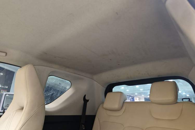 Used Chery QQ Little Ant 2021 200 000-Yuan Ant Fan Edition Talent Version NMC Battery 301 km Headliner