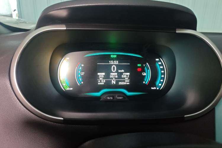 Used Chery QQ Little Ant 2021 200 000-Yuan Ant Fan Edition Talent Version NMC Battery 301 km Instrument Cluster