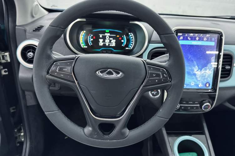 Used Chery QQ Little Ant 2021 150 000 Yuan Ant Fan Edition New Ant Cool Version Lithium Iron Phosphate Interior 3