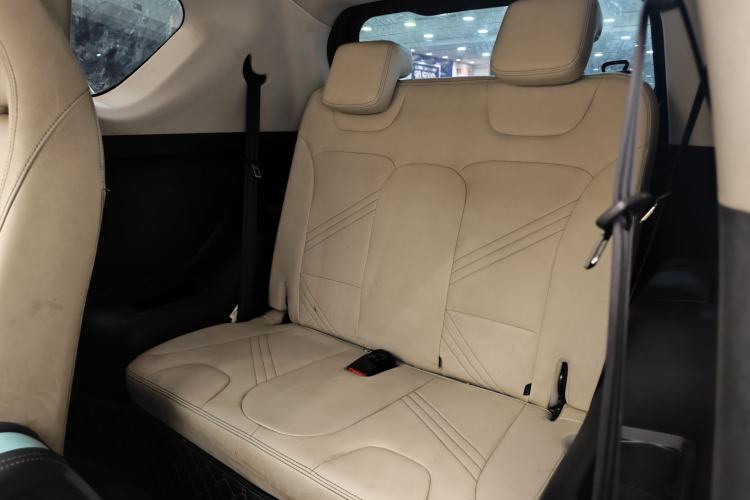 Used Chery QQ Little Ant 2021 200 000-Yuan Ant Fan Edition Talent Version NMC Battery 301 km Interior 4