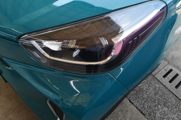 Used Chery QQ Little Ant 2021 150 000 Yuan "Ant Fan" Edition New Ant Cool Version Lithium-Ion Battery Left Front Headlight