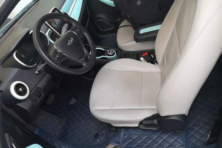 Used Chery QQ Little Ant 2021 150 000 Yuan "Ant Fan" Edition New Ant Cool Version Lithium-Ion Battery Left Front Seat