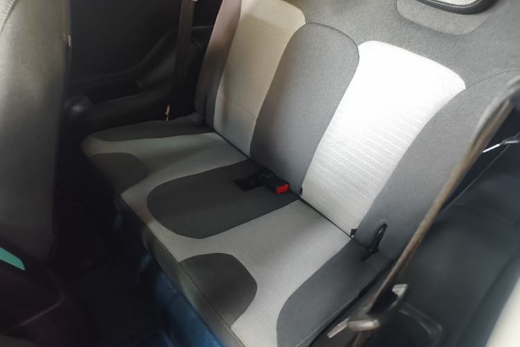 Used Chery QQ Little Ant 2021 150 000 Yuan Ant Fan Edition Ant Trend Version Lithium-Ion Battery Left Rear Seat