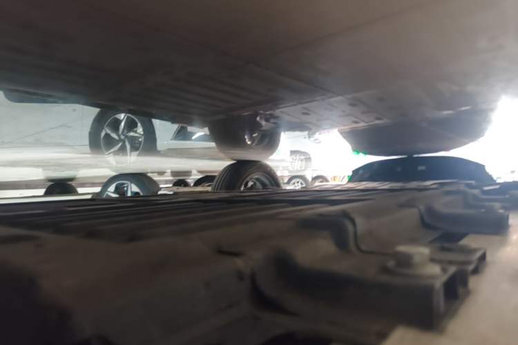 Used Chery QQ Little Ant 2021 150 000 Yuan Ant Fan Edition Ant Trend Version Lithium-Ion Battery Left Side Sill