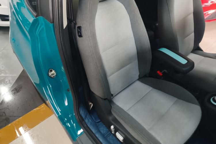 Used Chery QQ Little Ant 2021 150 000 Yuan Ant Fan Edition Ant Trend Version Lithium-Ion Battery Right Front Seat