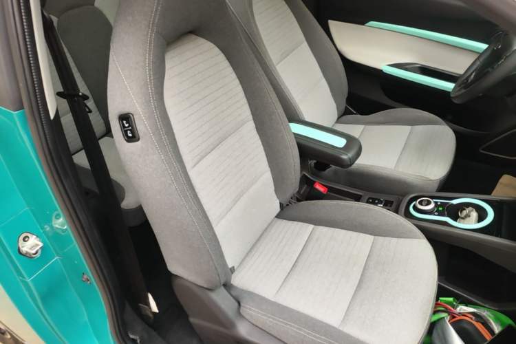 Used Chery QQ Little Ant 2021 150 000 Yuan Ant Fan Edition New Ant Xuan Version Lithium Iron Phosphate Right Front Seat