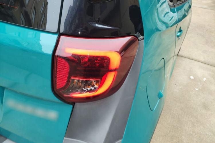 Used Chery QQ Little Ant 2021 150 000 Yuan Ant Fan Edition New Ant Xuan Version Lithium Iron Phosphate Right Rear Taillight