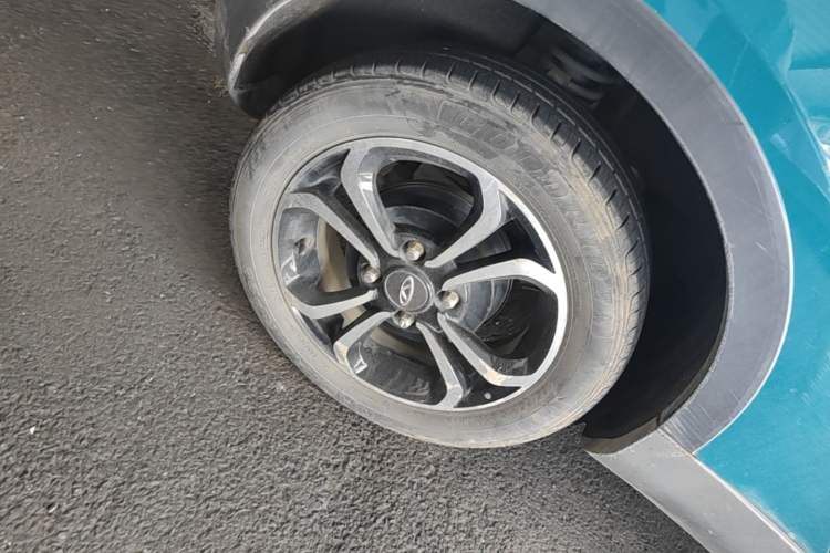 Used Chery QQ Little Ant 2021 150 000 Yuan "Ant Fan" Edition New Ant Cool Version Lithium-Ion Battery Right Rear Wheel Hub