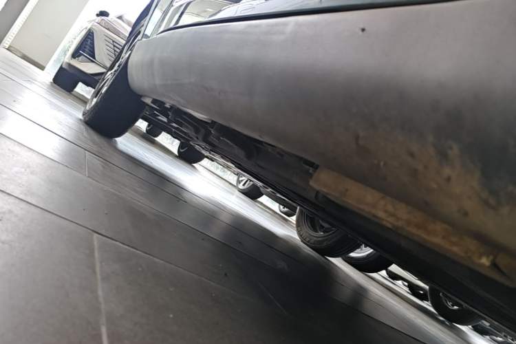 Used Chery QQ Little Ant 2021 200 000-Yuan Ant Fan Edition Talent Version NMC Battery 301 km Right Side Sill